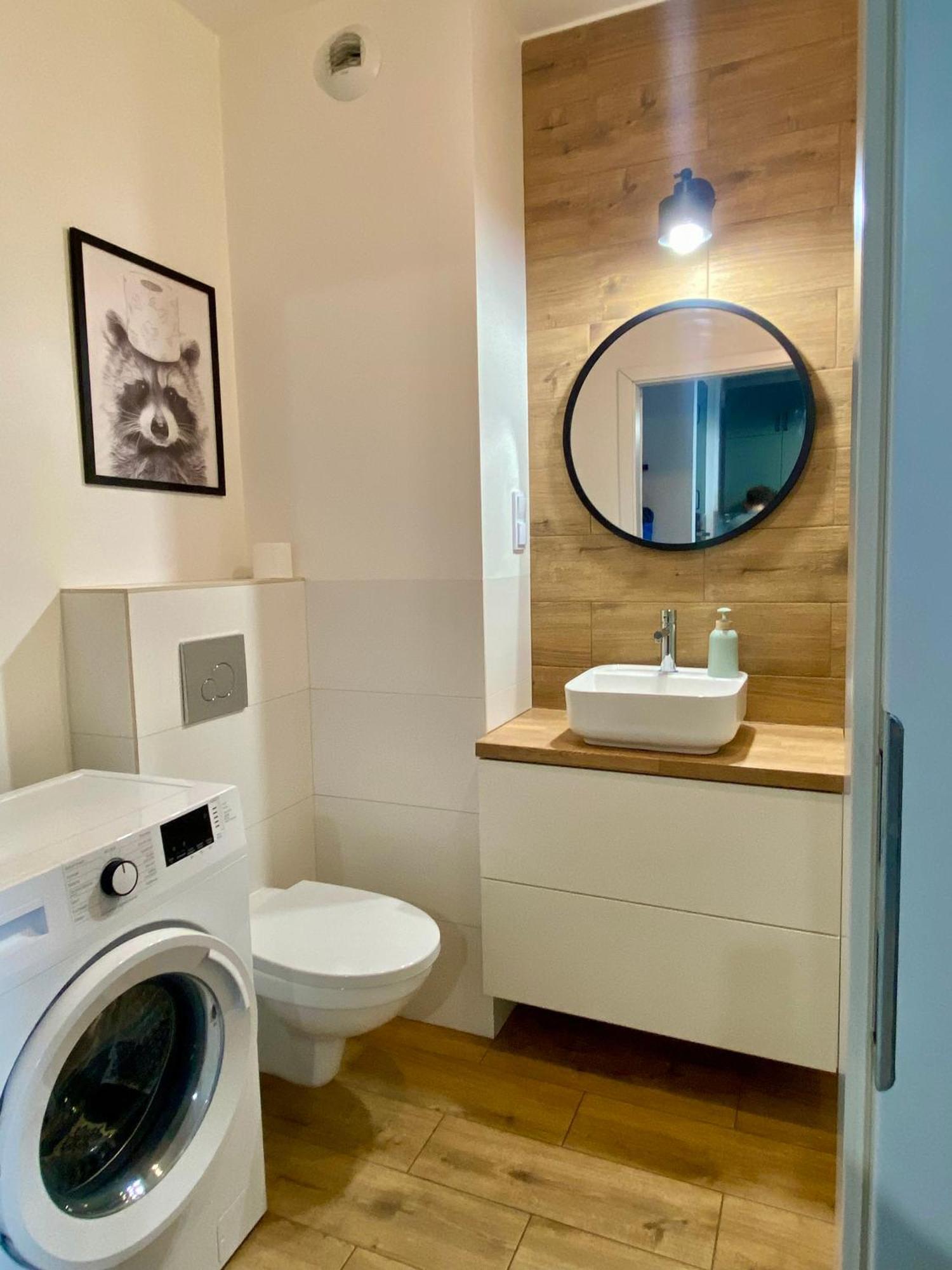 Chillout Airport Kl33 - Free Parking Apartment
